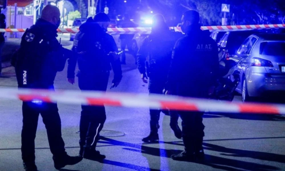 Πυροβολισμοί έξω από κέντρο διασκέδασης στο Περιστέρι - Ένας τραυματίας